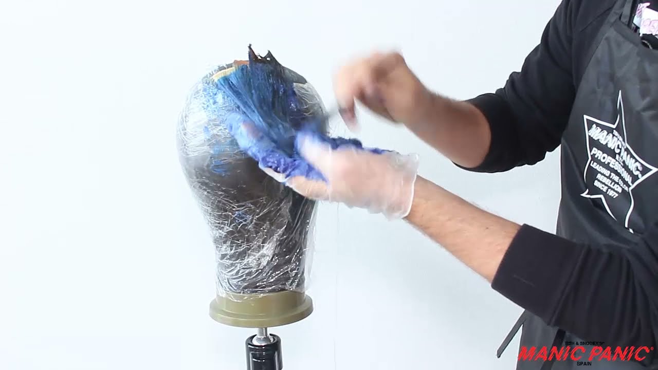 Cómo usar un tinte fantasía azul sobre un cabello sin decolorar: Manic Panic Shocking Blue