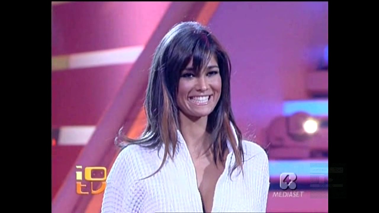 Scherzi a parte Story 2004 (Manuela Arcuri, Teo Teocoli)