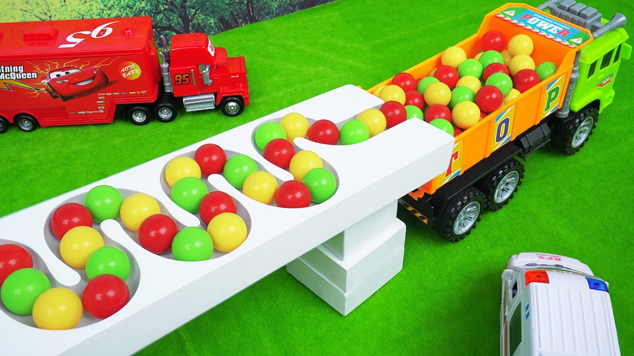Marble Run Race ☆ HABA Slope& Retro Makita Truck, Excavator, Garbage Truck, Dump Truck, Ambulances#9