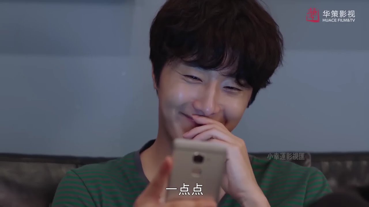 约会分别恋恋不舍，他拉下她安全带温柔轻吻“好想时间停止在这刻” 💗 Chinese Television Dramas
