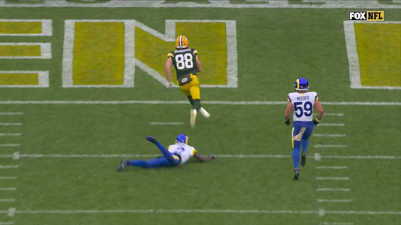 Luke Musgrave and Jordan Love connect for 6
