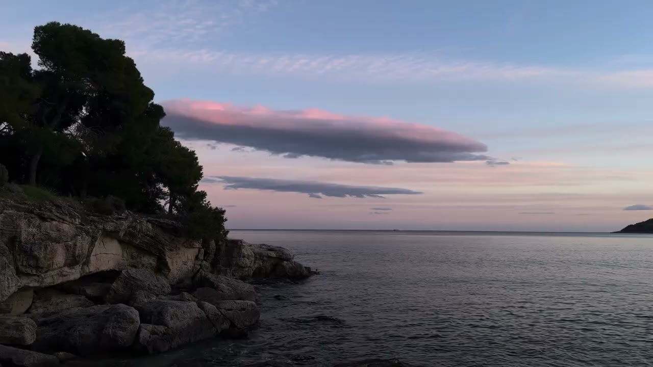 Calm Evening Sea Waves 🌊 1 Hour Relaxing Sea Sounds | Peaceful Nature Ambience