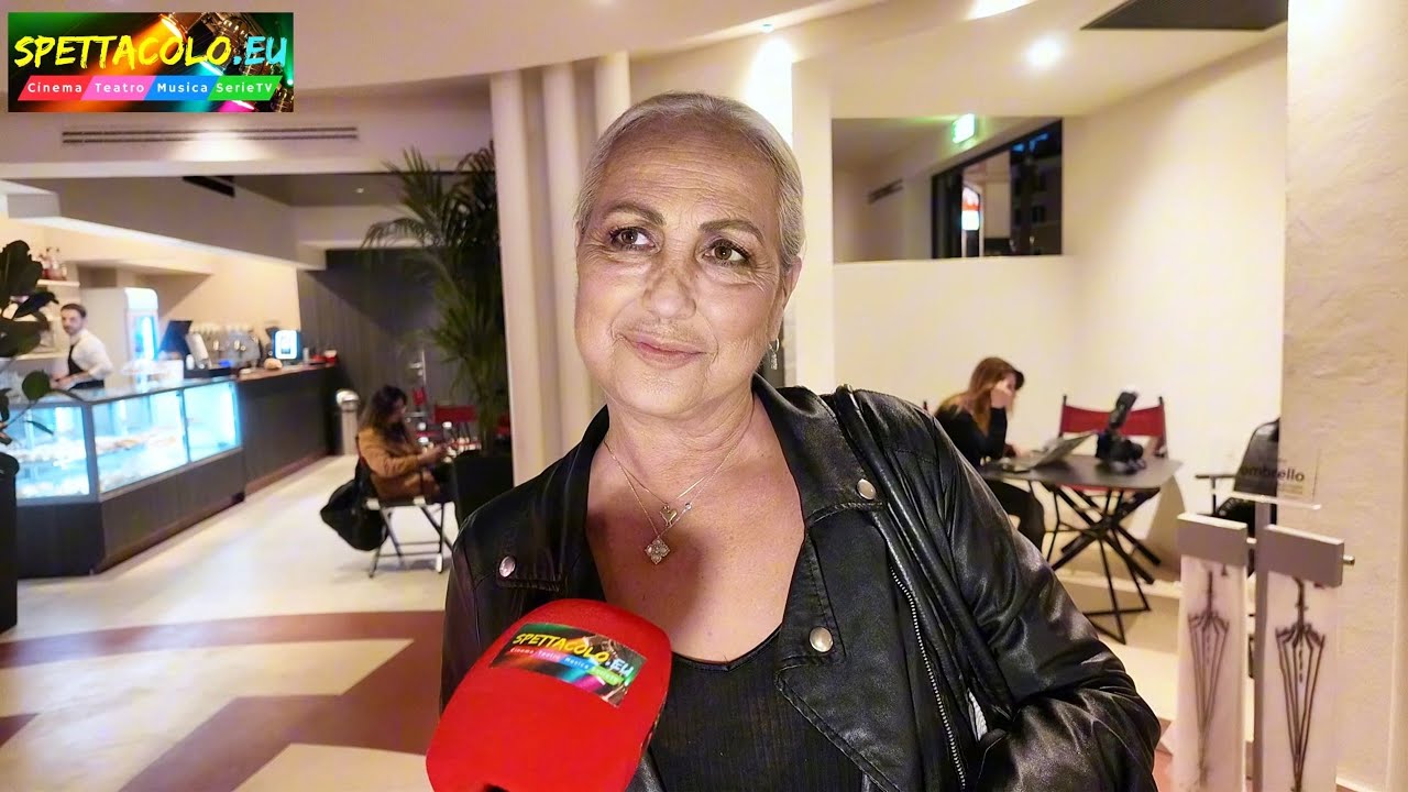 Alessandra Celentano intervista: «Sono severa ma dal cuore d'oro, farei Amici altri 20 anni»