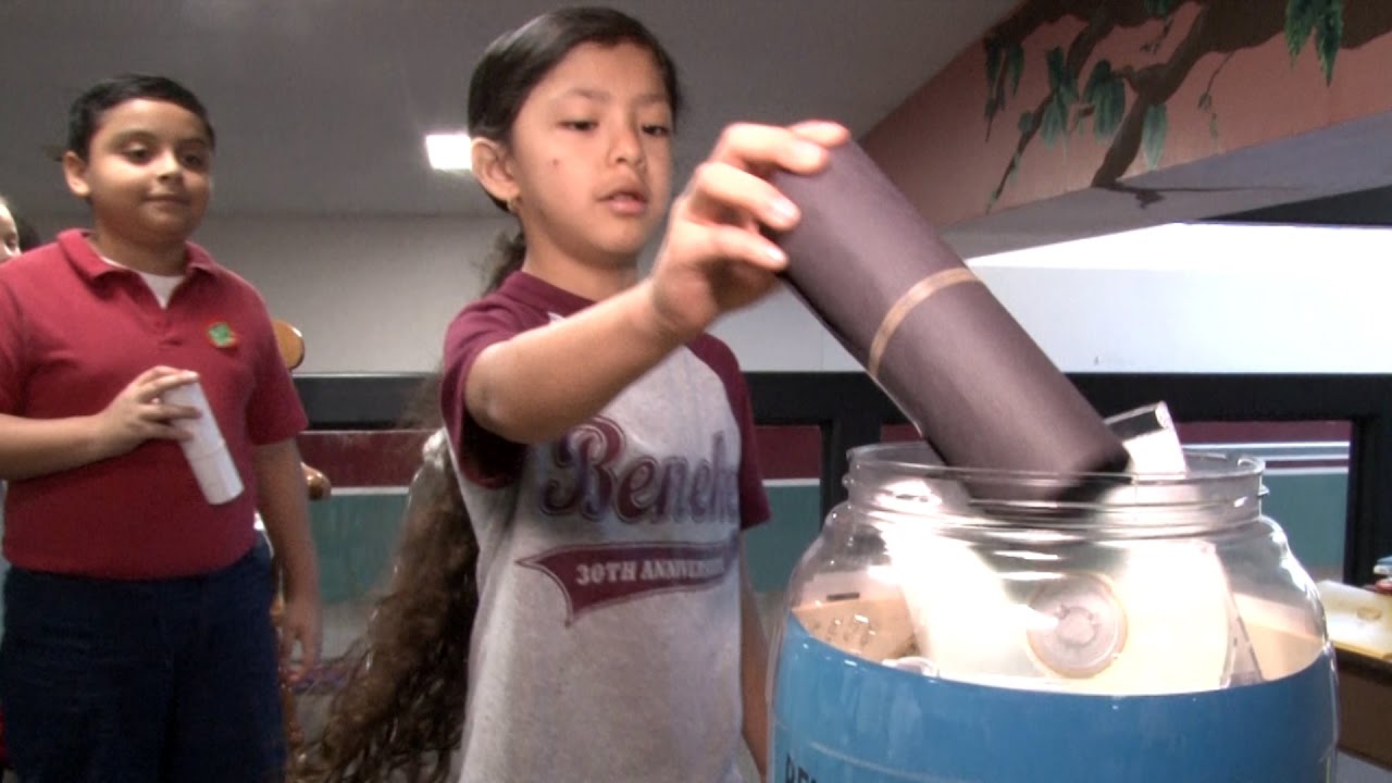 Beneke Students Create a Time Capsule for 2026