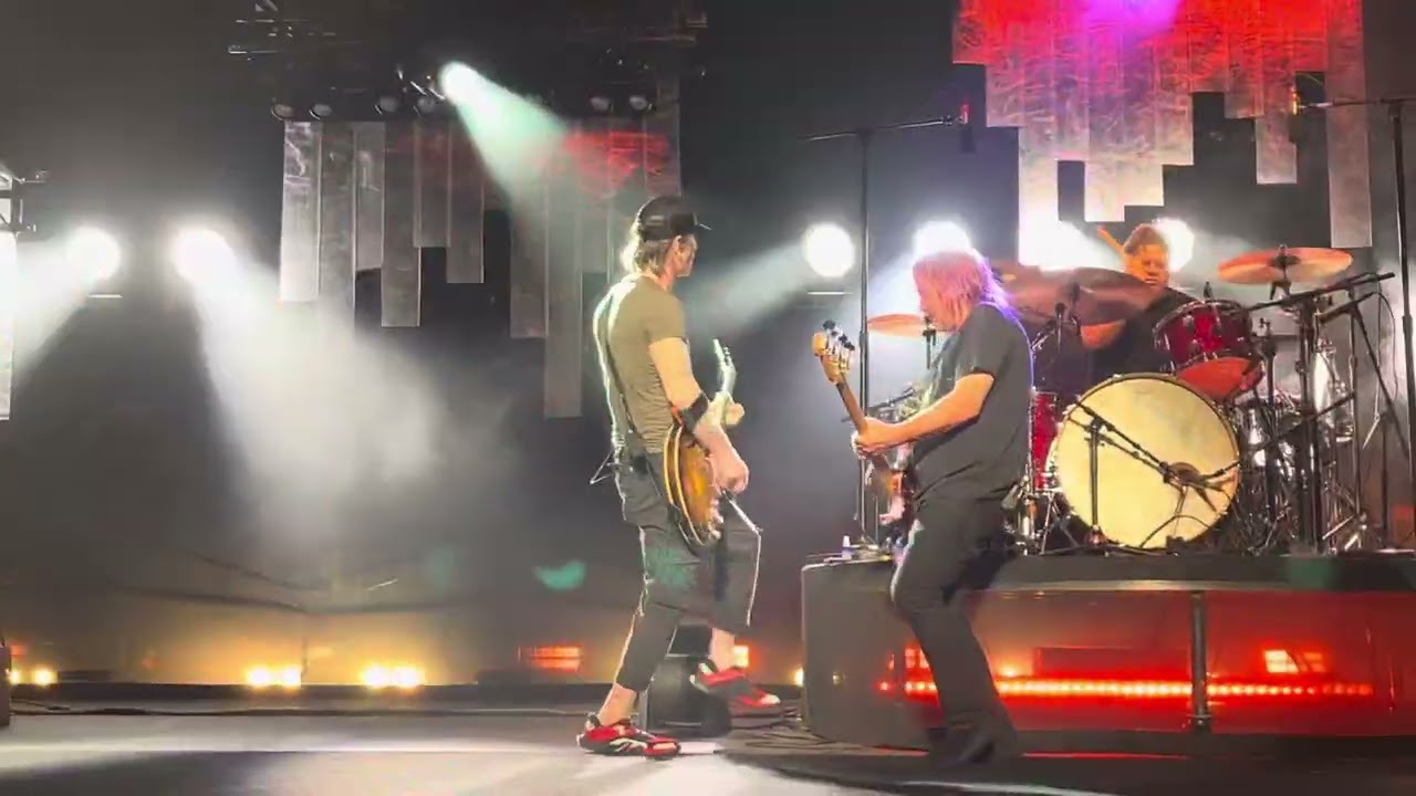 Goo Goo Dolls - You Wreck Me (Saratoga Springs, NY 7/30/2025)
