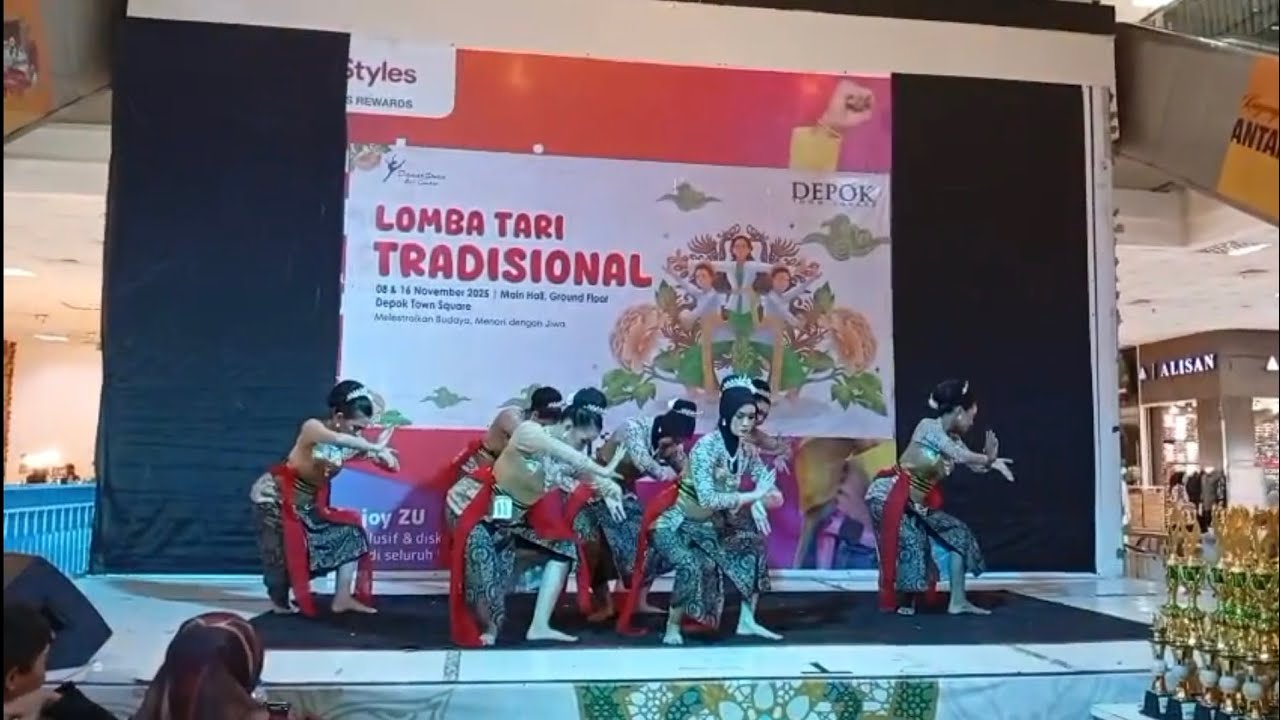 TARI KEMBANG GADUNG | SANGGAR TARI PURI