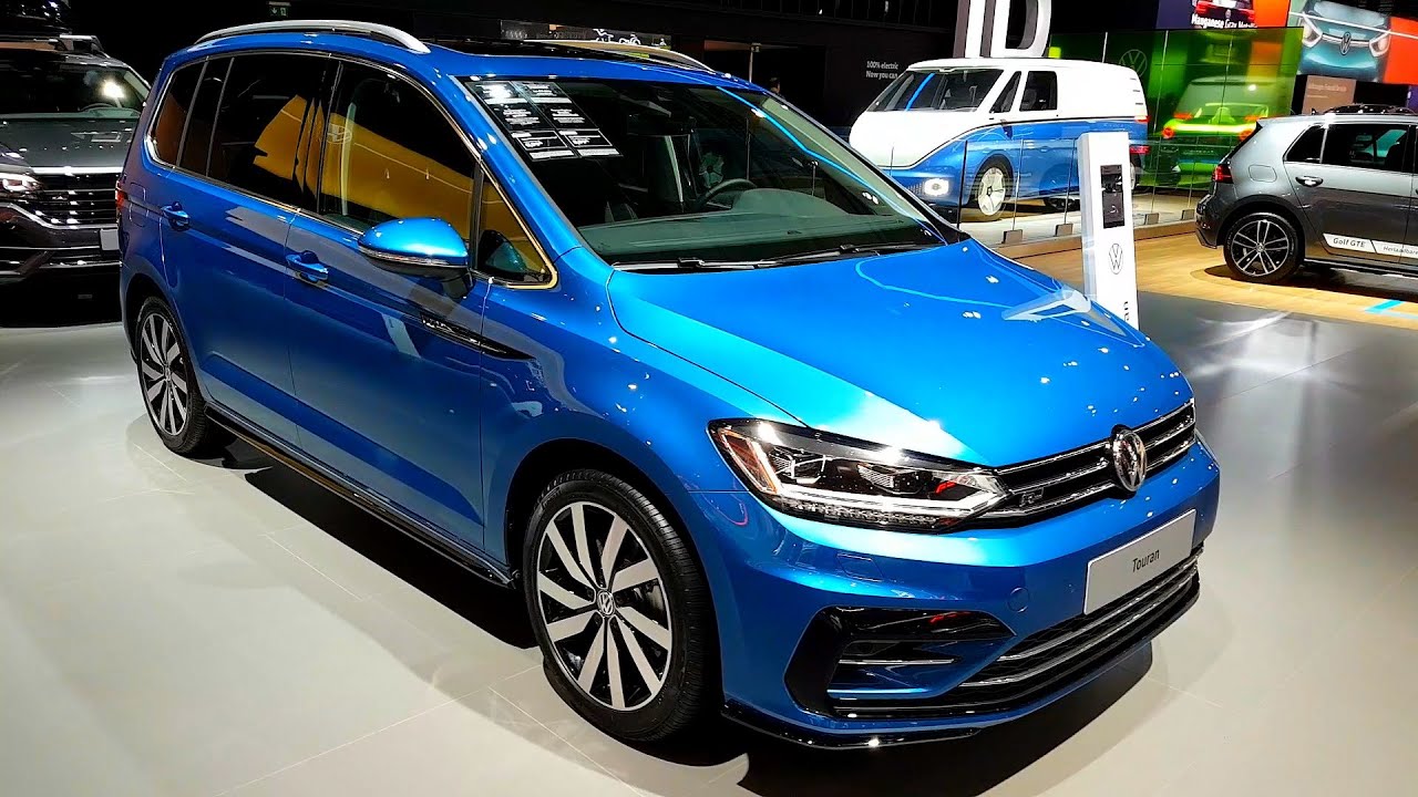 New 2021 Volkswagen Touran Interior and Exterior in detail