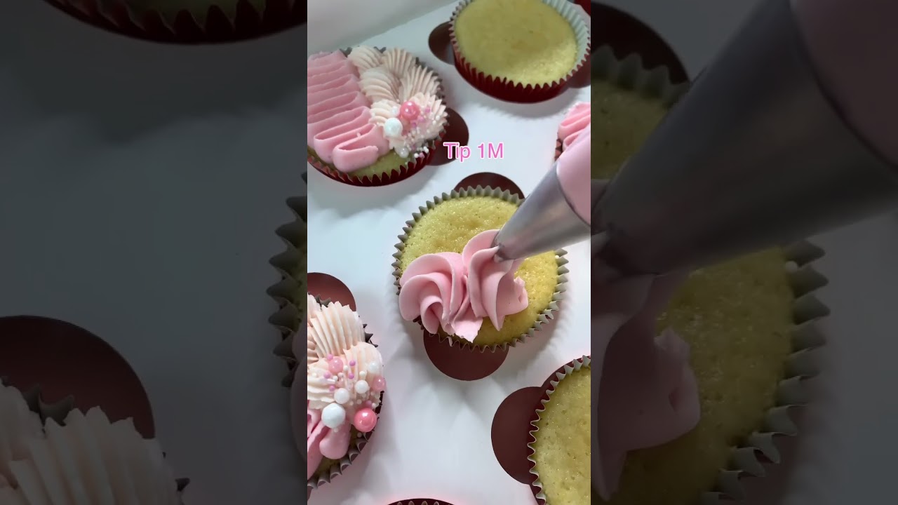 Easy cupcake decorating tutorial 