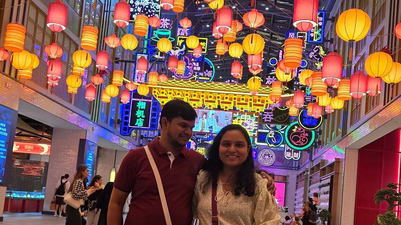 A night View and Exploring Dubai Mall 🌃🌉 ✨️  #Dubai #Dubaimall #travelvlog 