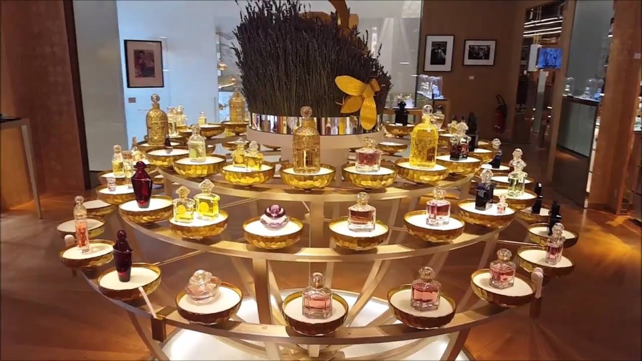 GUERLAIN FLAGSHIP STORE IN PARIS - A Peek Upstairs