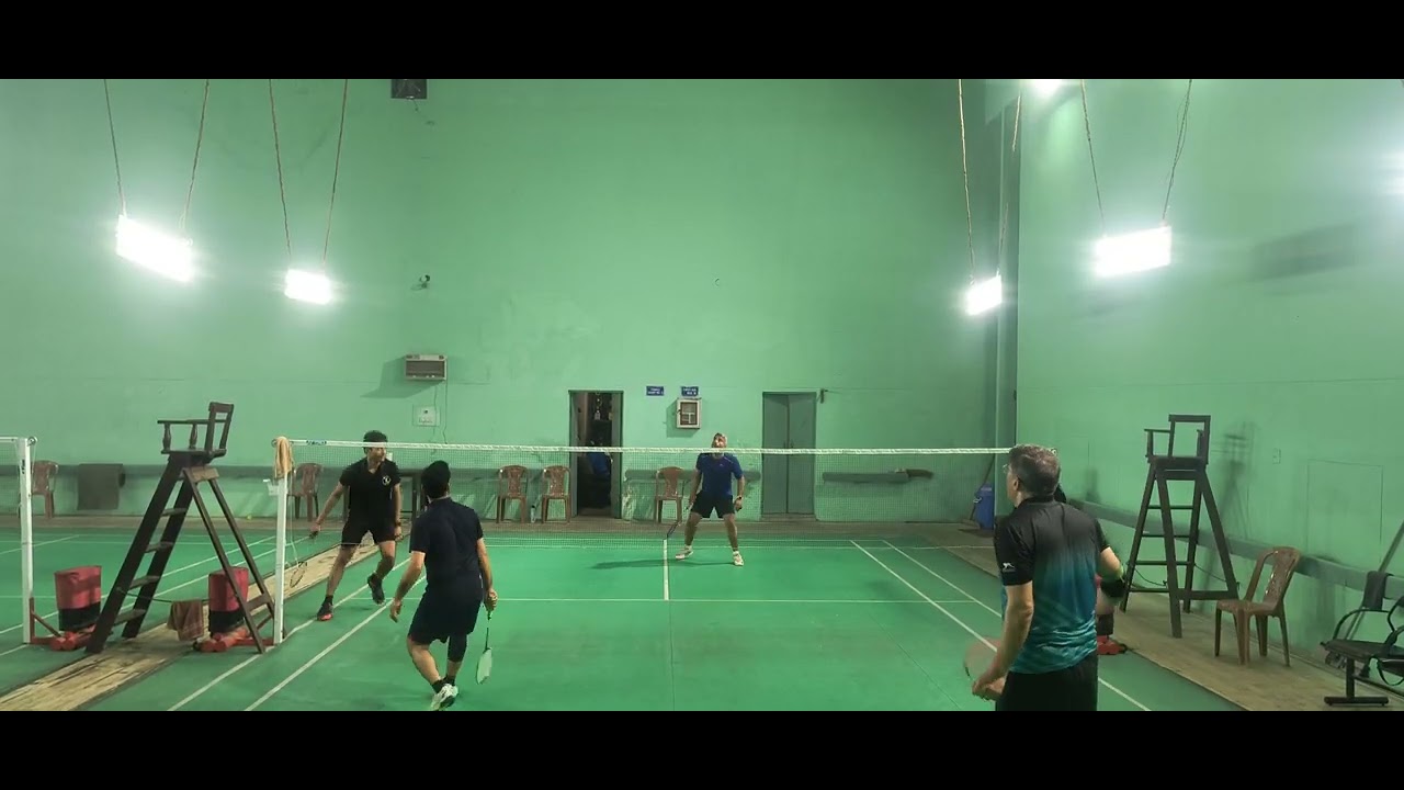 (1342) Professor & G-One vs. Deepak Sir & Abhishek (Ultimate Clash) #badminton #doubles #iitroorkee