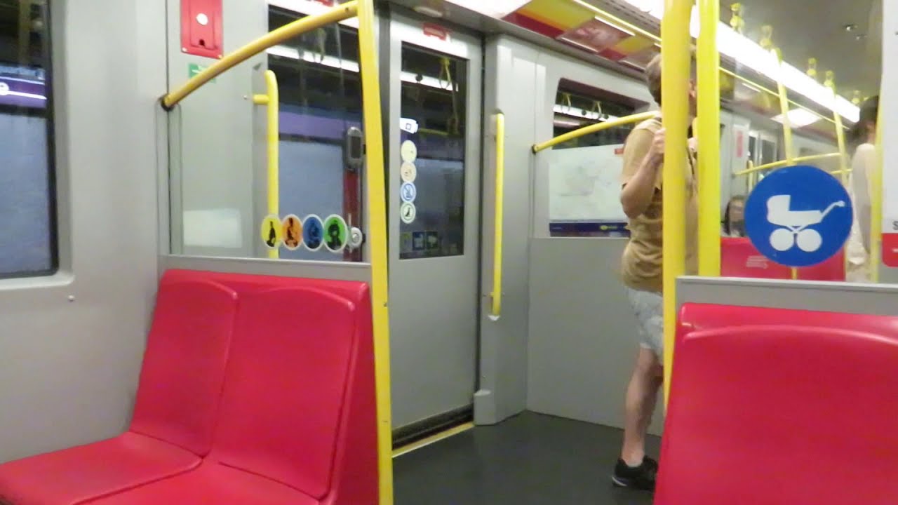 U-Bahn Wien Mitfahrt (Vienna Metro Ride): U2 Karlsplatz-Volkstheater