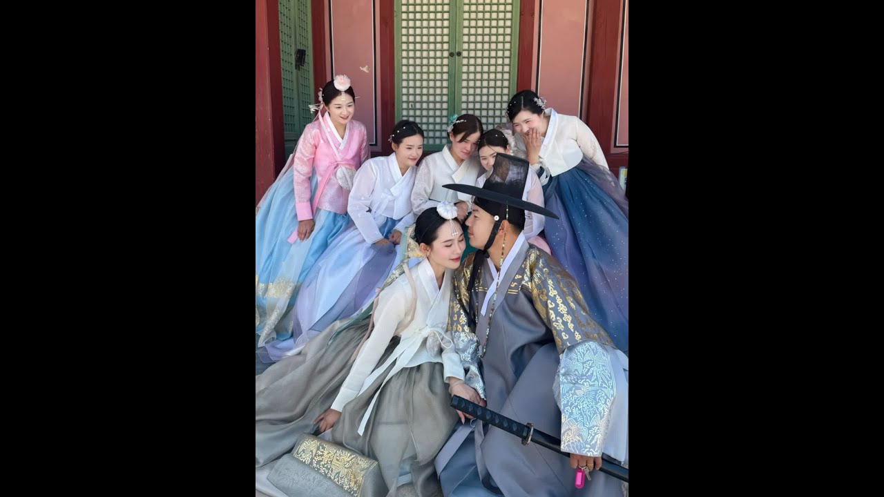 #景福宫 #美图分享 #韩服 #凹造型 #团伙 来拍韩服啦，费尽了脑子