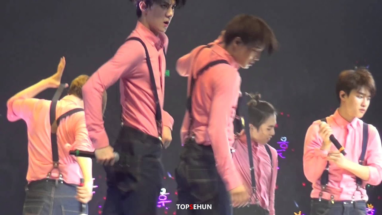 20150530 The EXO'luXion in Shanghai - Christmas day
