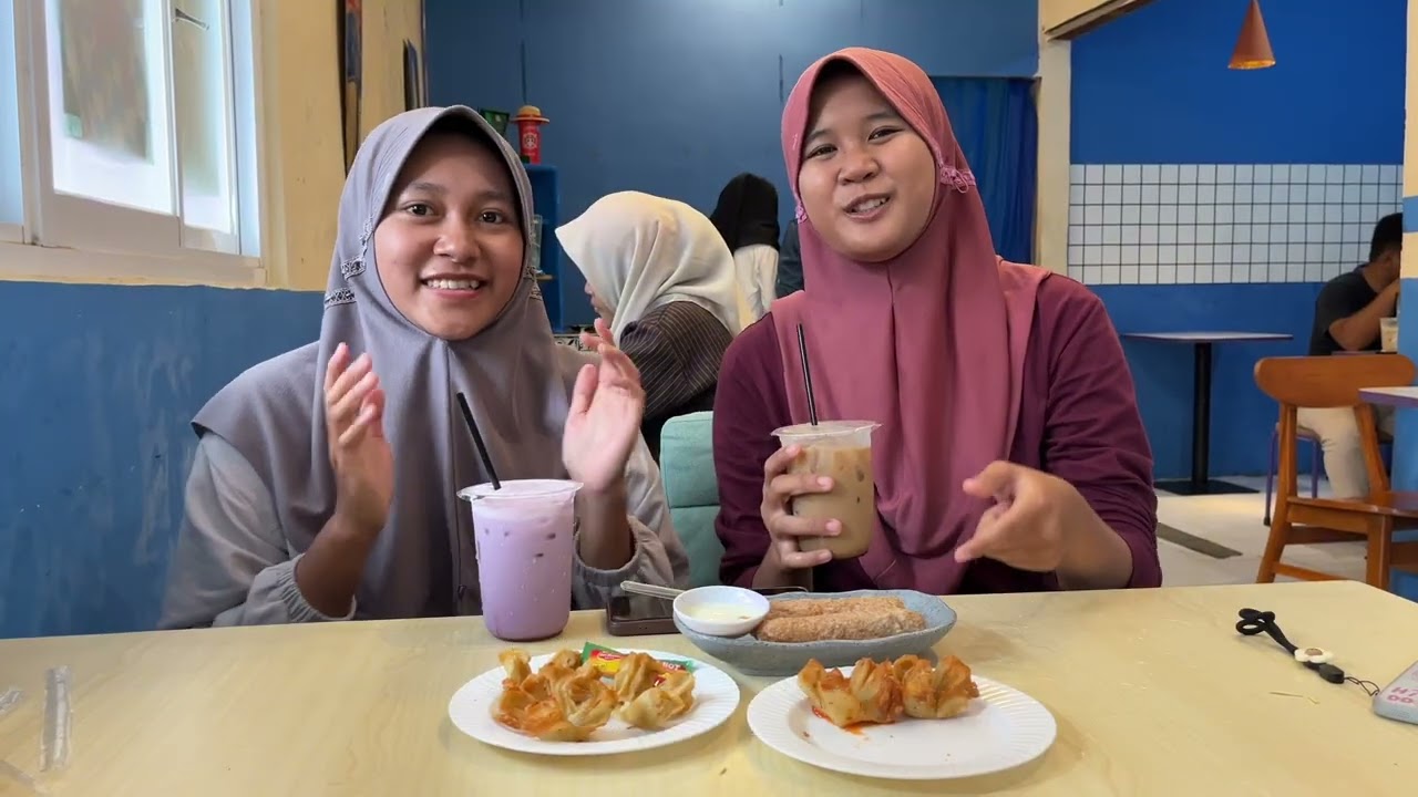 vlog berita b.indo kelompok 1 tema kuliner, Imah Enong yg berlokasi di Kamba,Cikampek,Karawang.