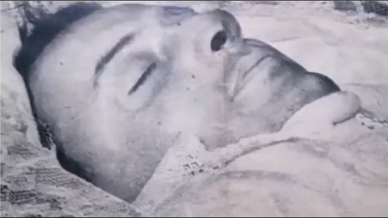 Fotografías de velatorios y despedidas de famosos (Parte 3)