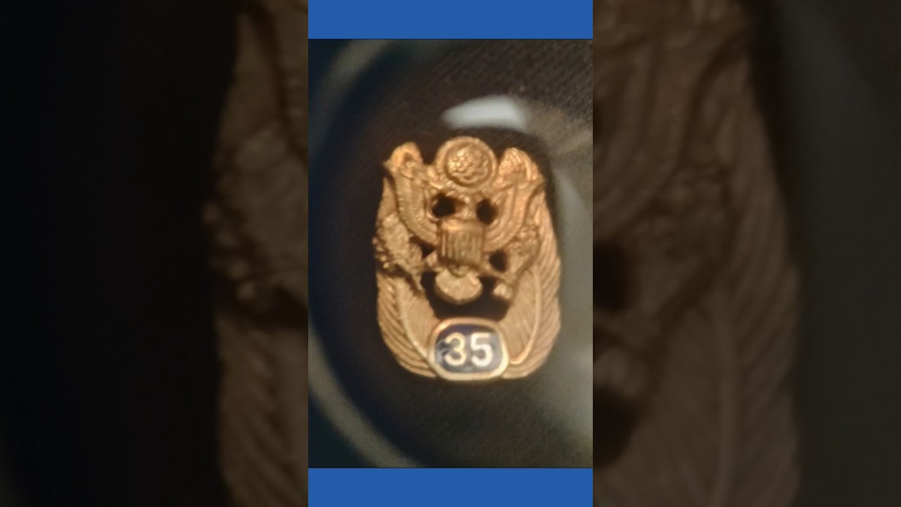 Vintage 35 Years of U.S. Army Military Eagle Crest Lapel Pin