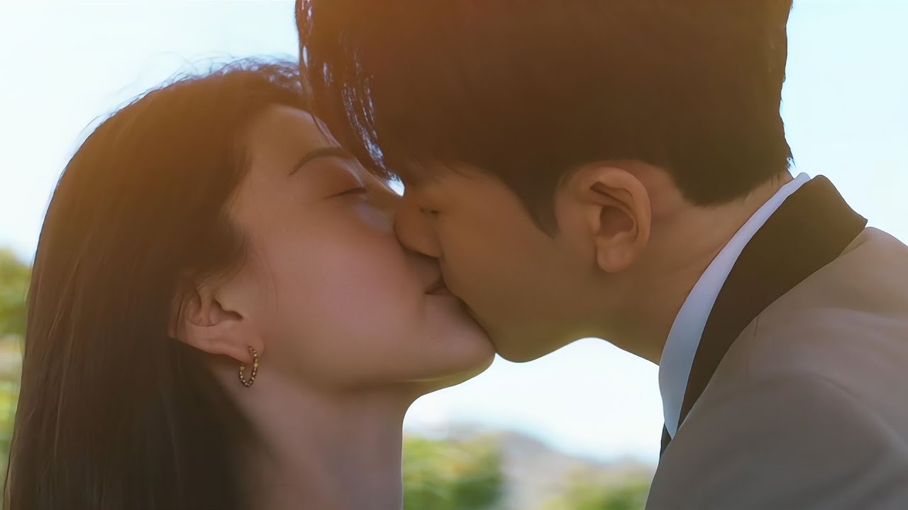 【Full Movie】灰姑娘租霸總陪自己見家長，不料霸總竟假戲真做，把丈母娘哄得心花怒放！💕