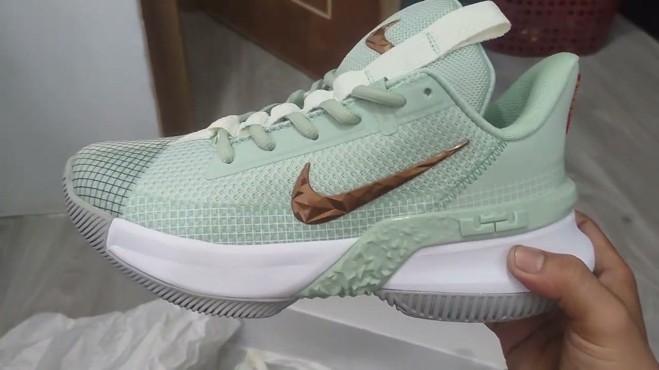 Lebron 13 Ambassador Empire Jade Review