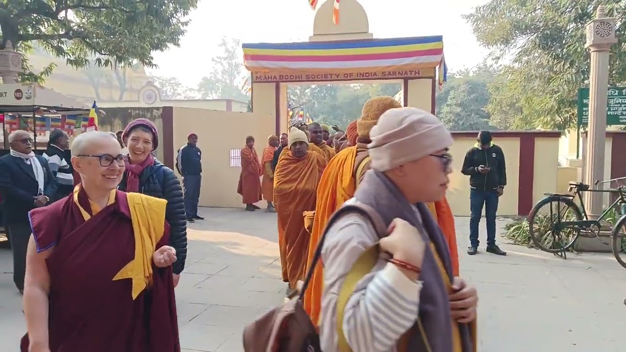 SARNATH IN INDIA, Buddhist Monks International Dhammchanting 1st Day...🌹🙏🌷