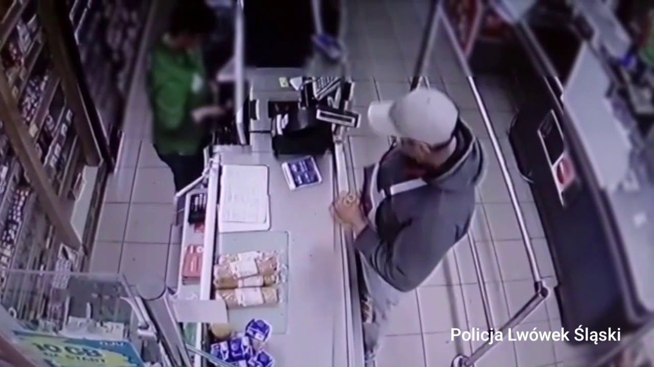 Zuchwały złodziej okrada kasjerki w marketach