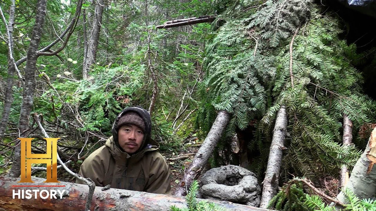 Alone: Shelter from the Storm: Debris Quinzhee | Season 9 Exclusive | History