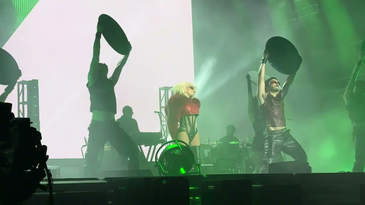 Christina Aguilera - Vanity (Tecate Emblema CDMX)