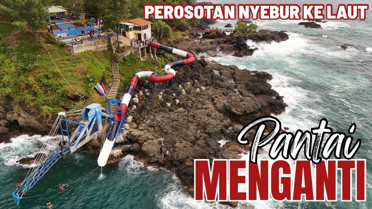 BERANI COBA...? Pantai Menganti Ternyata Punya perosotan langsung nyebur ke laut