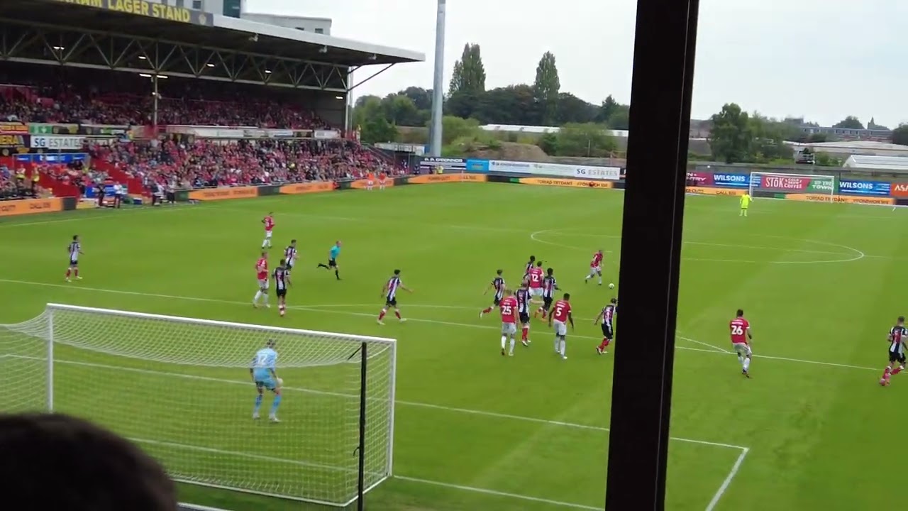 Wrexham AFC's Steve Fletcher with an overhead kick.