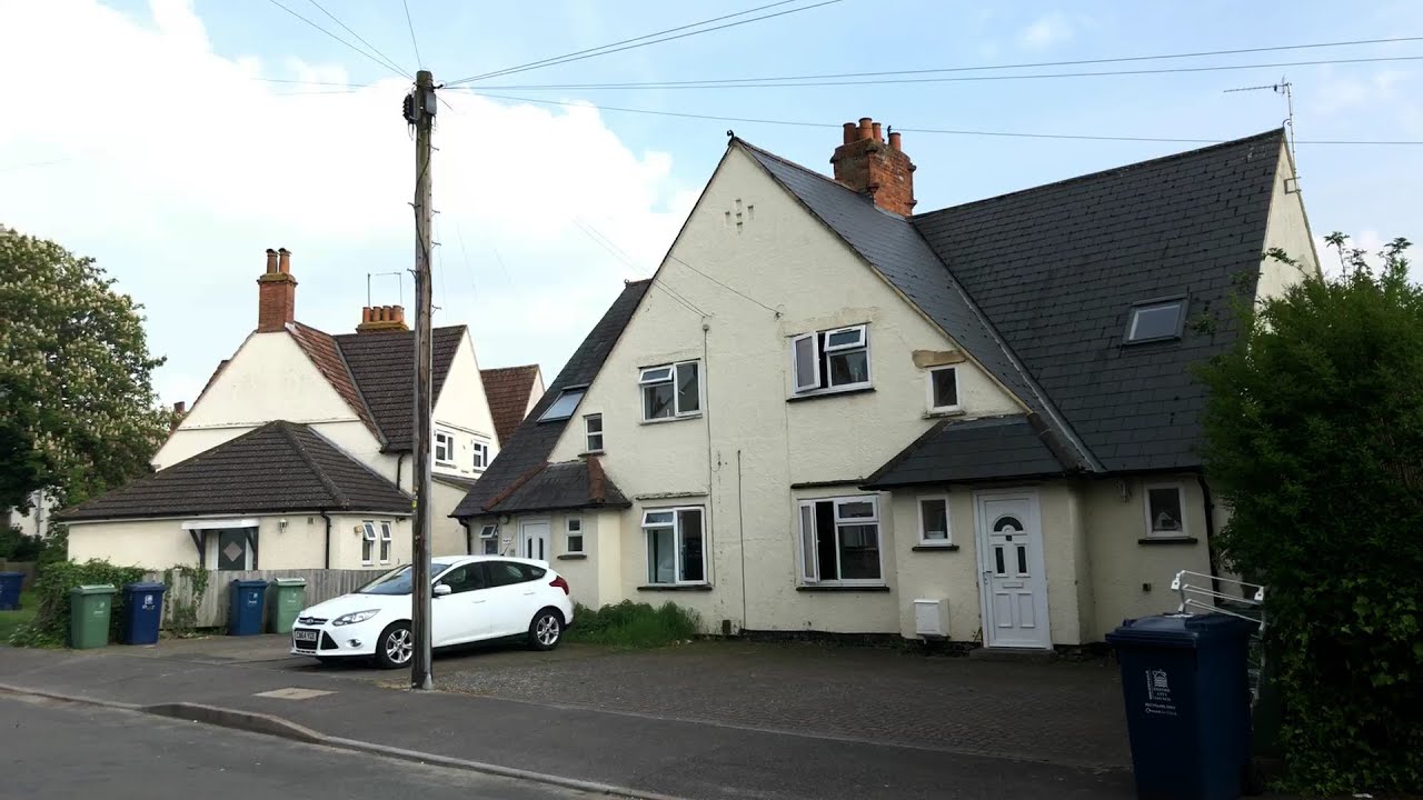St. Giles by road to Donnington Bridge then Iffley and Cowley Roads, Oxford, May 11th 2024