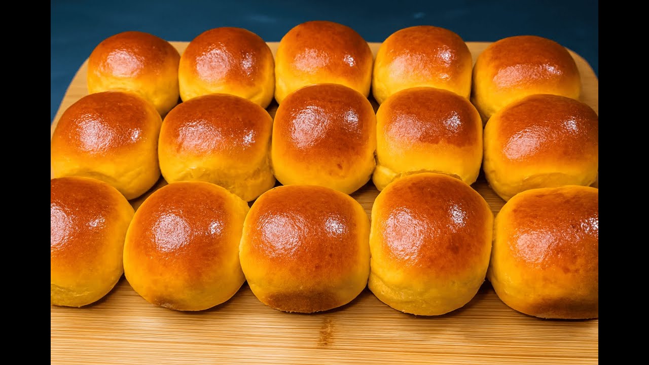 FAZ NAS FERIAS DAS CRIANÇAS ! FOFINHO, GOSTOSO E FÁCIL DE FAZER - PÃEZINHOS  CASERIO DE CENOURA