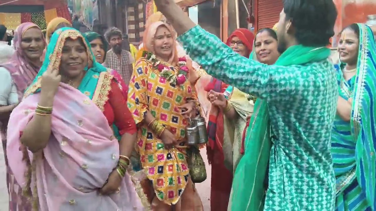 बरसाने की बृजवासी के भजन#Visakha Barsana#🙏🥰🙏🥰