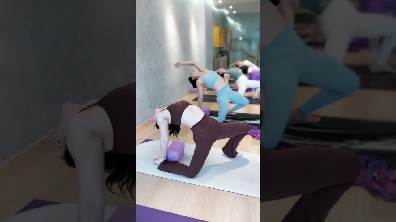 meditation #yogini #fitness #namaste #yogadaily #asana #yogcommunity #instayoga #yog #indonesiayoga
