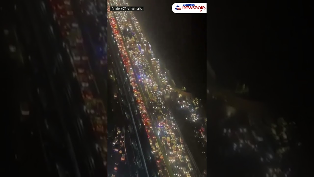 Watch the Massive Traffic Jam in Mumbai Due to Waterlogging! | Asianet Newsable