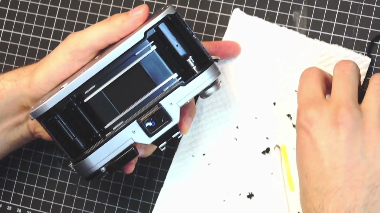 Kamera Lichtdichtungen und Spigelanschlagsdämpfer wechseln / How to Replace Light Seals (ENG SUB)