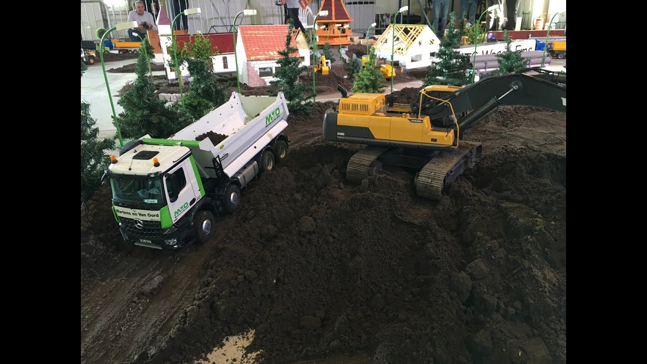 BIG RC Construction Site at Jetdays 2016