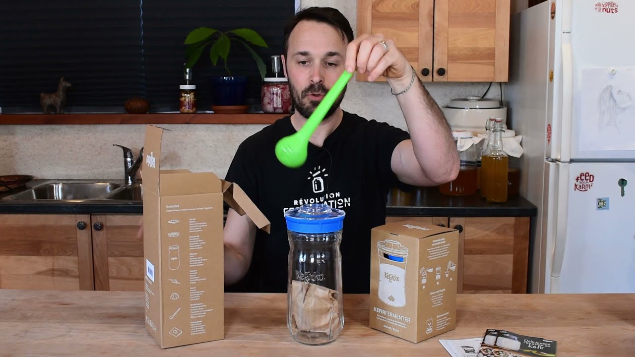 Kit de fabrication de kéfir Kefirko par Révolution Fermentation