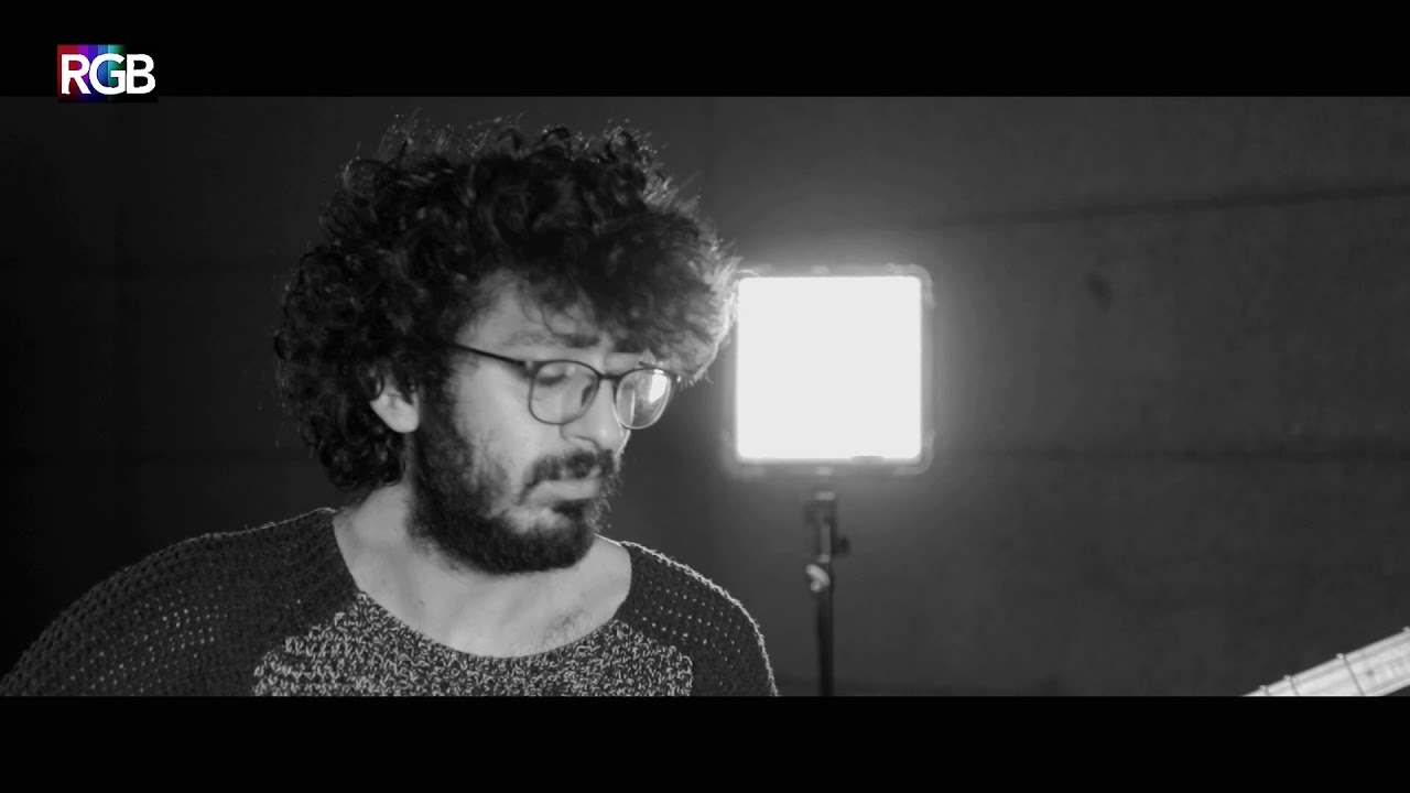 İndim Havuz Başına | Muhlis Berberoğlu | SOLO