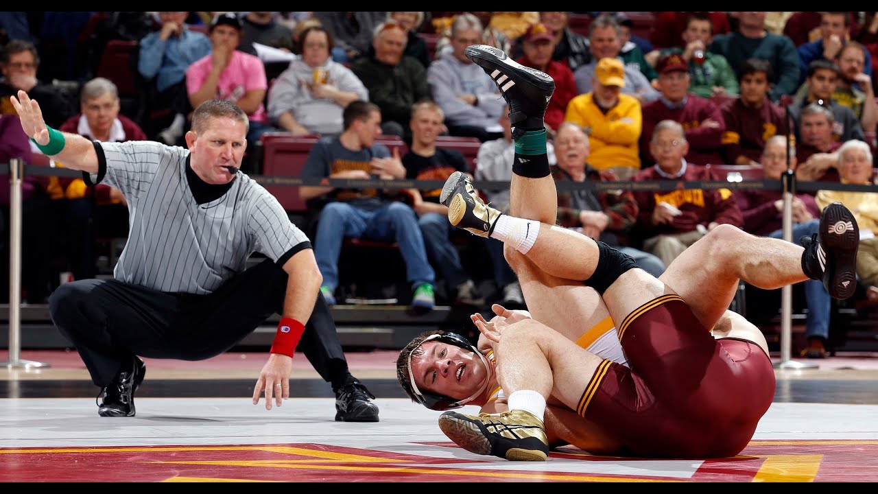Highlights: Gopher Wrestling Crushes Wyoming 41-5