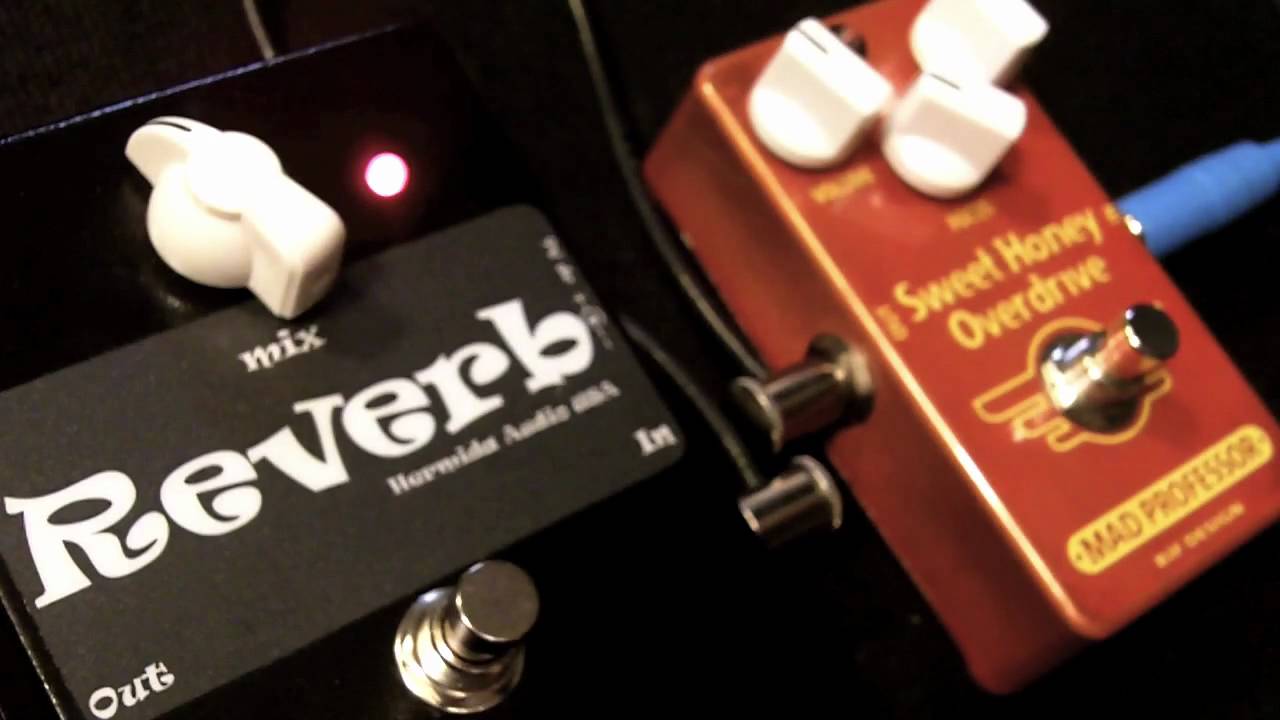 Hermida Audio Reverb pedal demo