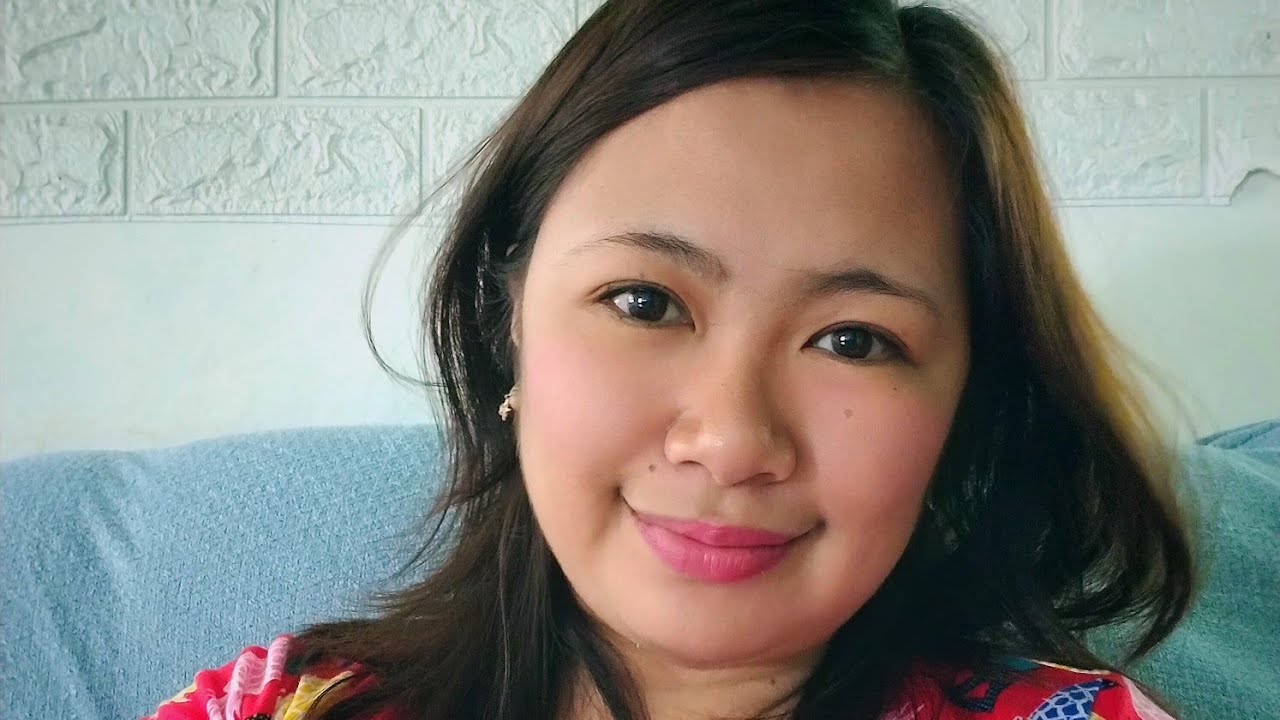 Eva Villar is live!
