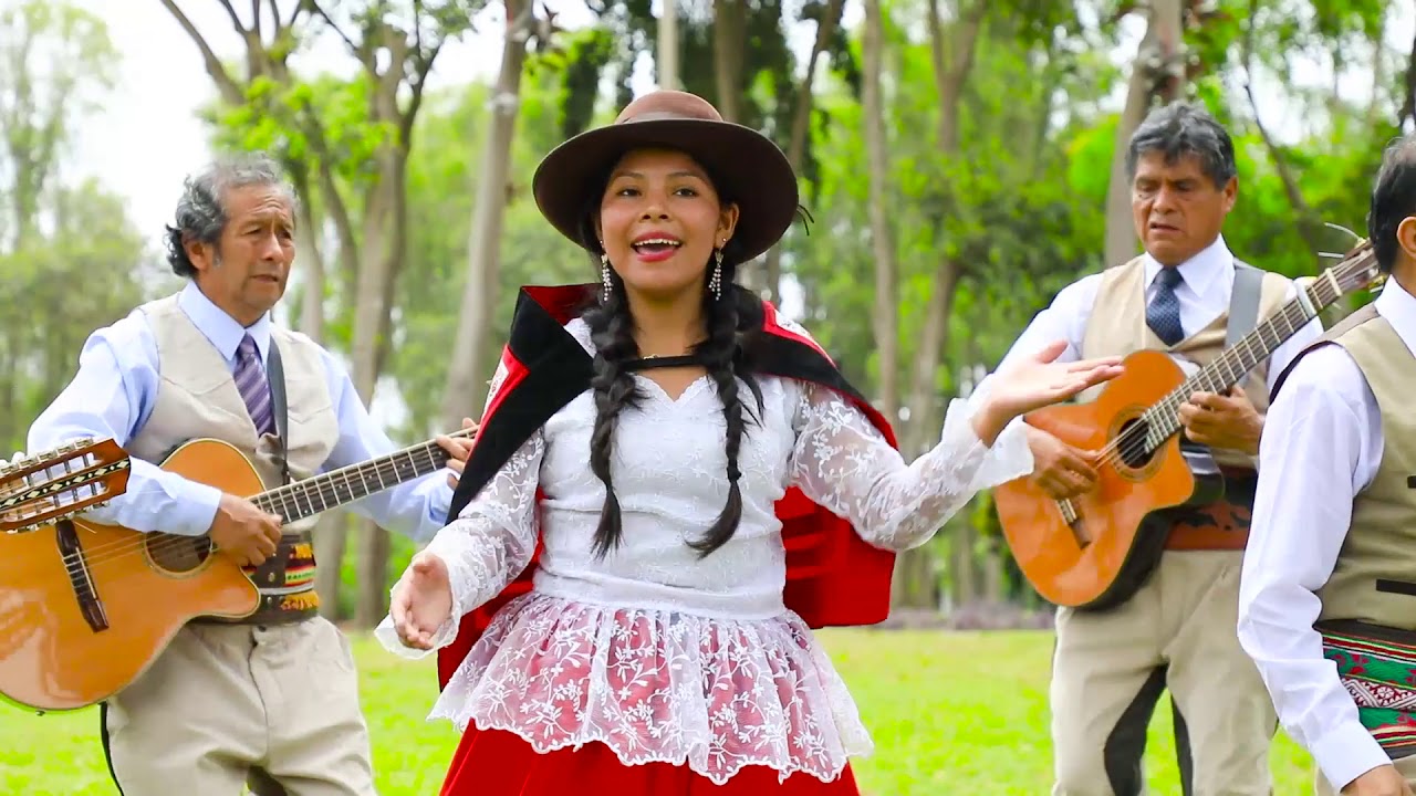 LOS HNOS LOPEZ FELIX Y GABY LA VOZ SUBLIME Yawar Mayo (Huaylia Antabamba) - Video Oficial