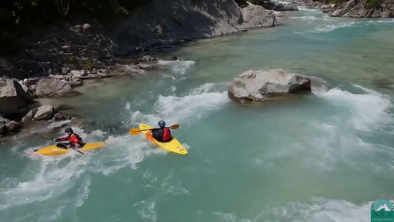 Soca Kajakschule - Anfängerkurs Wildwasser - Kajak fahren auf der Soca