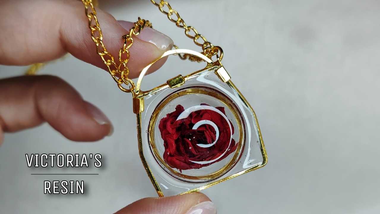 DIY UV resin Pendant Shaker Handbag with dry flower