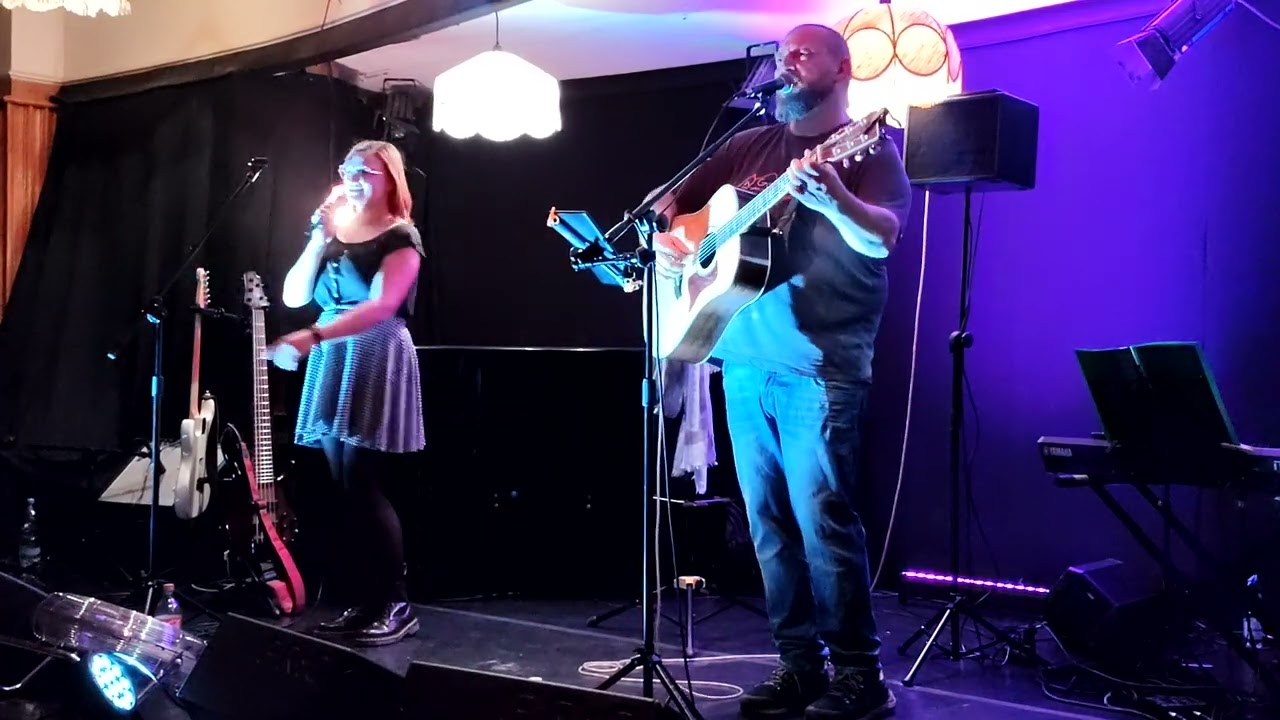 Dom o Zielonych Progach - We wtorek w schronisku