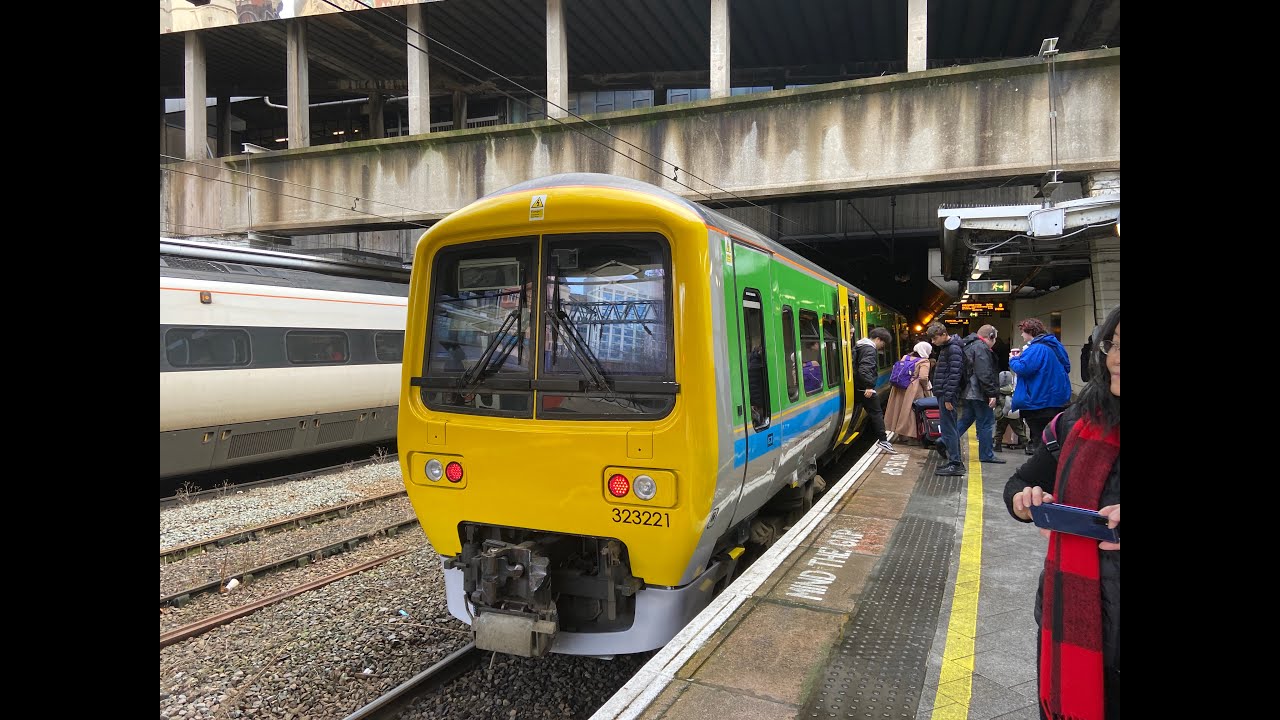 Chasing New Liveried 323221 Around Birmingham + Riding It From Bham New Street - Bournville And Back