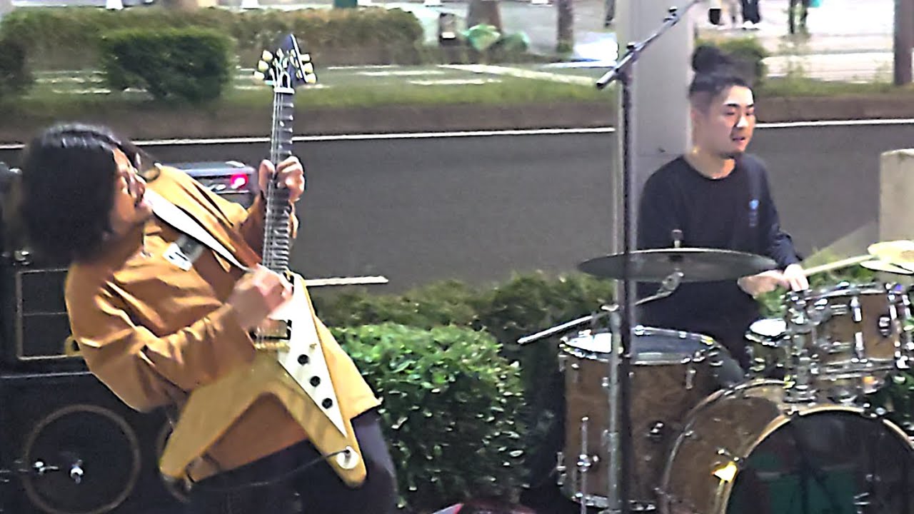Suspended 4th 路上ライブ  （ 2025年5月12日）