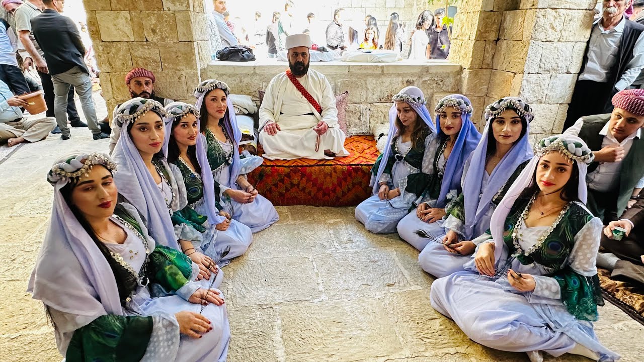 اليوم الثالث من عيد جما ، المراسيم و الطقوس الدينية في معبد لالش المقدس