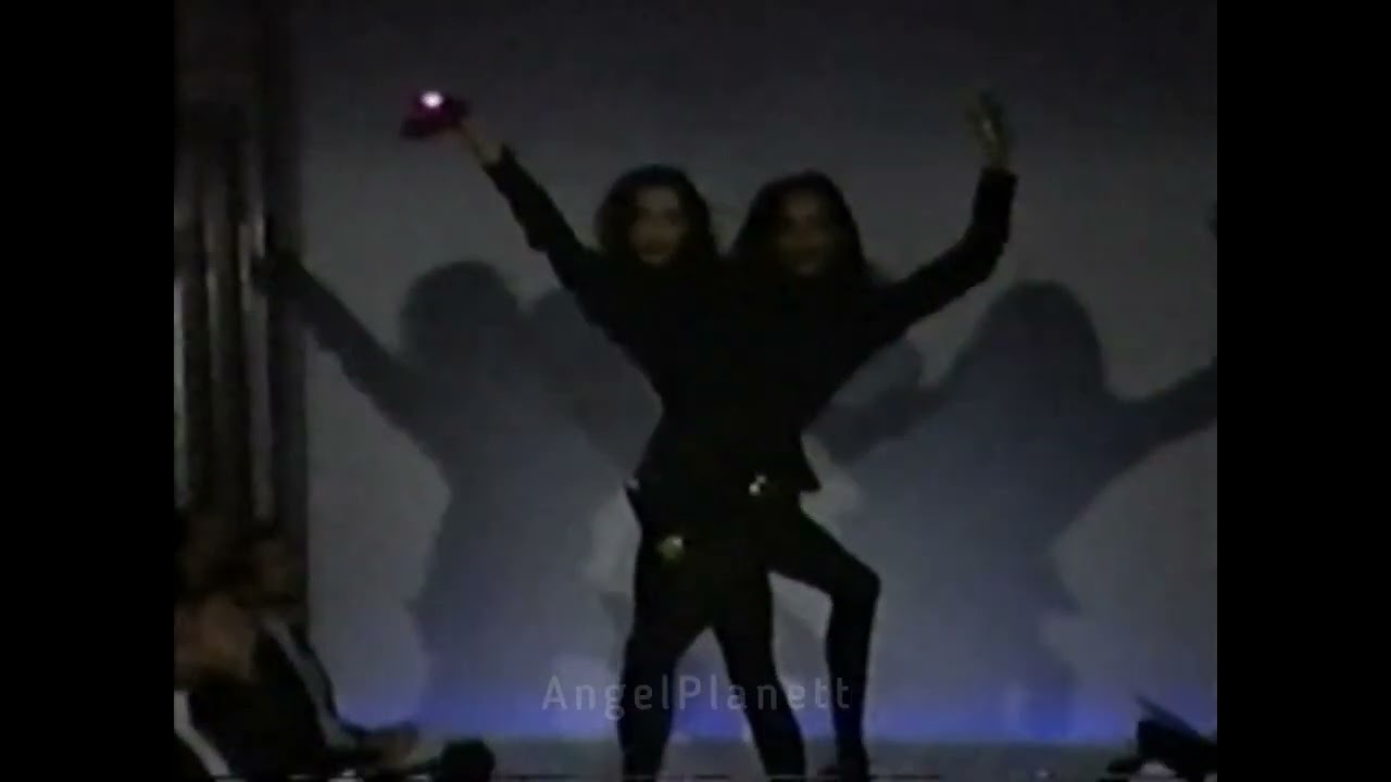 22. VERY RARE Thierry Mugler Fall-Winter 1989/90 (3) with Willi Ninja and Imán