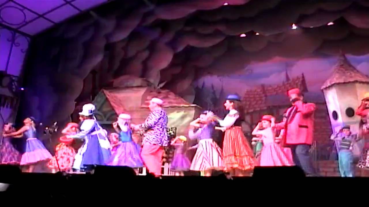 Alhambra Theatre's Jack and the Beanstalk exclusive Dress Rehearsal footage